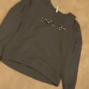 Fabletics sweatshirt size small.